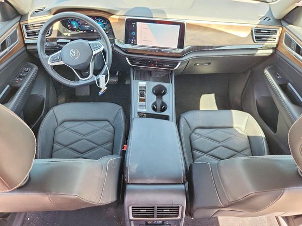2025 VOLKSWAGEN ATLAS