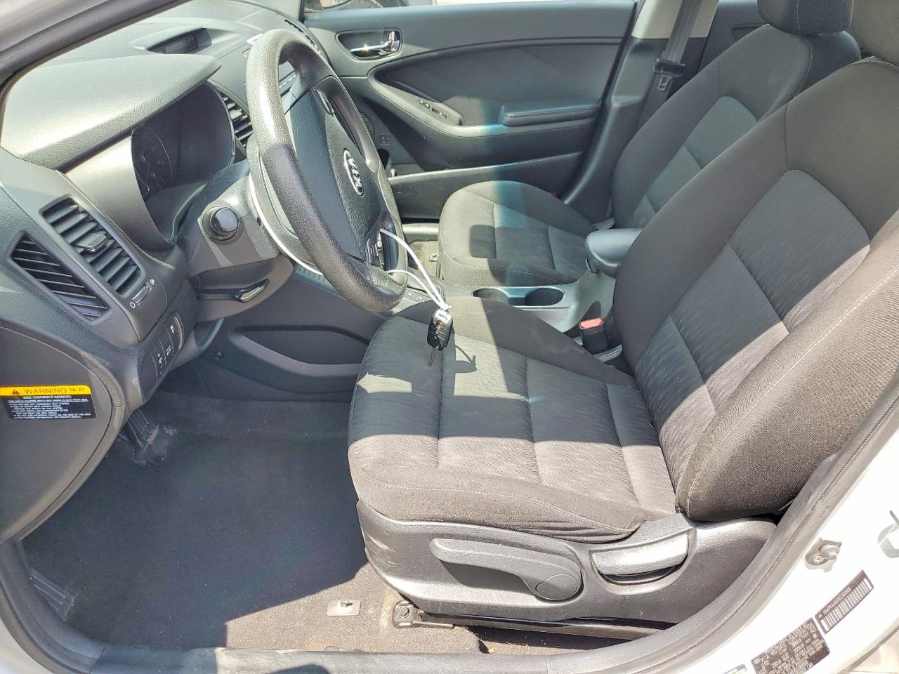 2016 KIA FORTE
