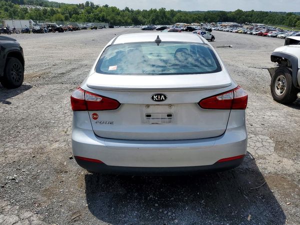 2016 KIA FORTE