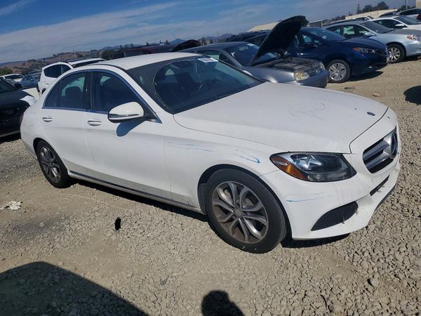 2016 MERCEDES-BENZ C C300