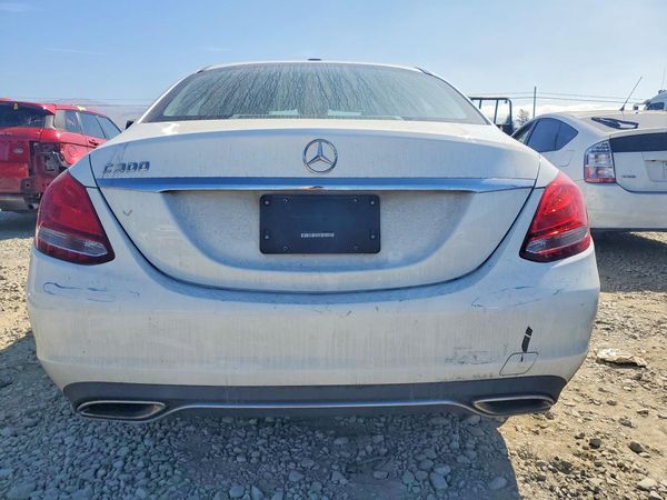 2016 MERCEDES-BENZ C C300