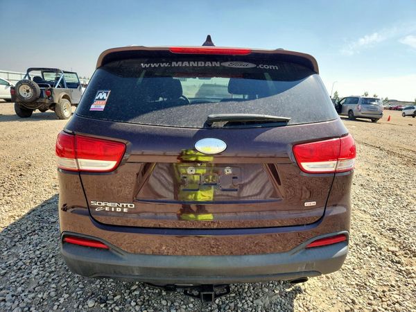 2016 KIA SORENTO L / LX