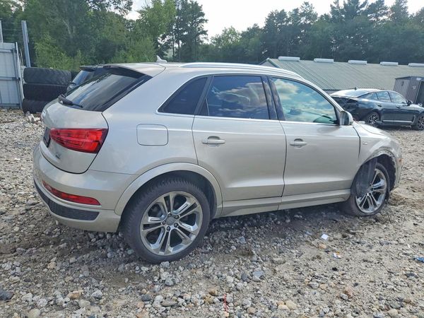 2016 AUDI Q3 quattro Prestige