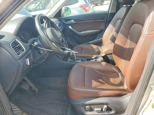 2016 AUDI Q3 quattro Prestige