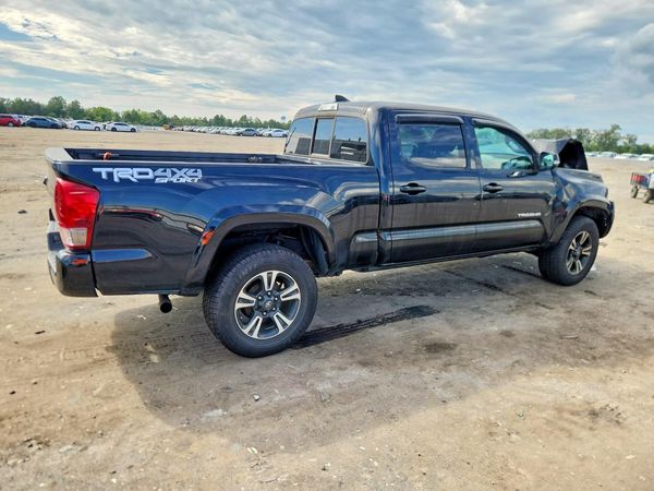 2016 TOYOTA TACOMA