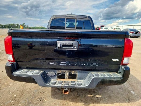 2016 TOYOTA TACOMA