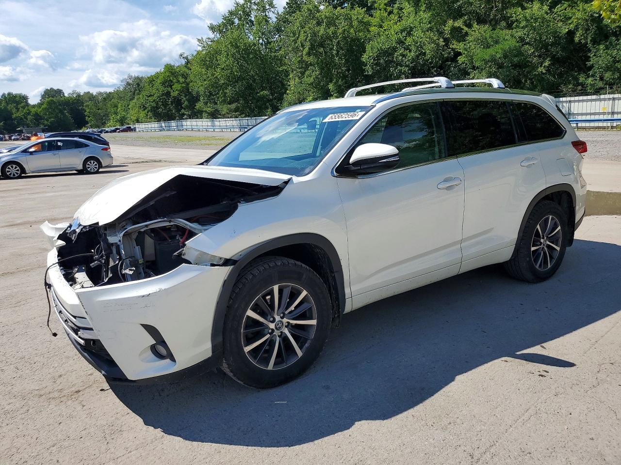 2018 TOYOTA HIGHLANDER