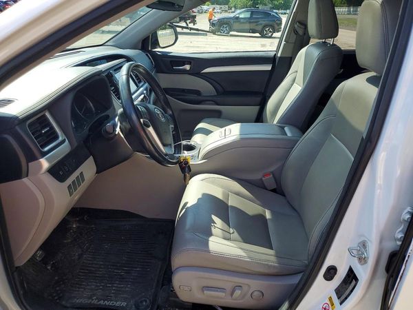 2018 TOYOTA HIGHLANDER