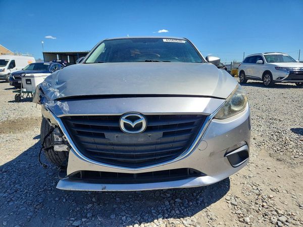 2014 MAZDA 3