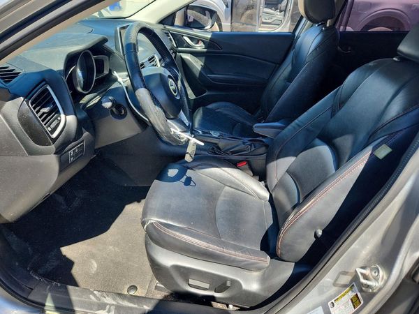 2014 MAZDA 3