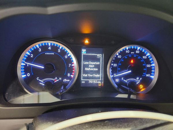 2018 TOYOTA HIGHLANDER LE/LE Plus