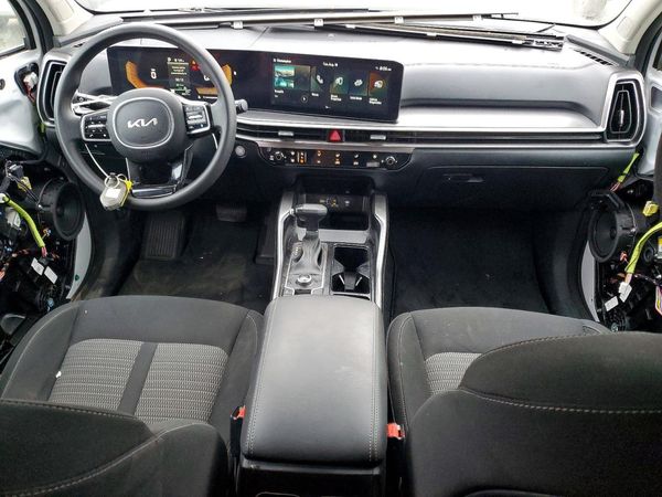 2024 KIA SORENTO LX