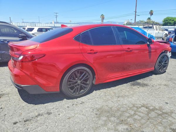 2026 TOYOTA CAMRY