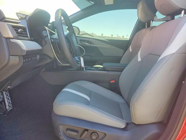 2026 TOYOTA CAMRY