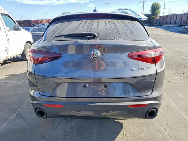 2022 ALFA ROMEO STELVIO RWD