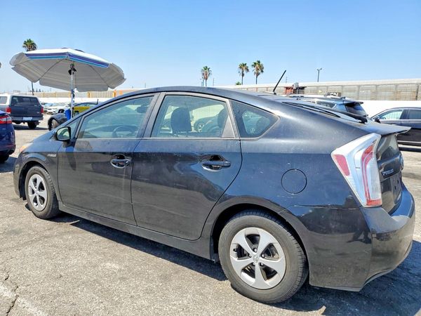 2015 TOYOTA PRIUS