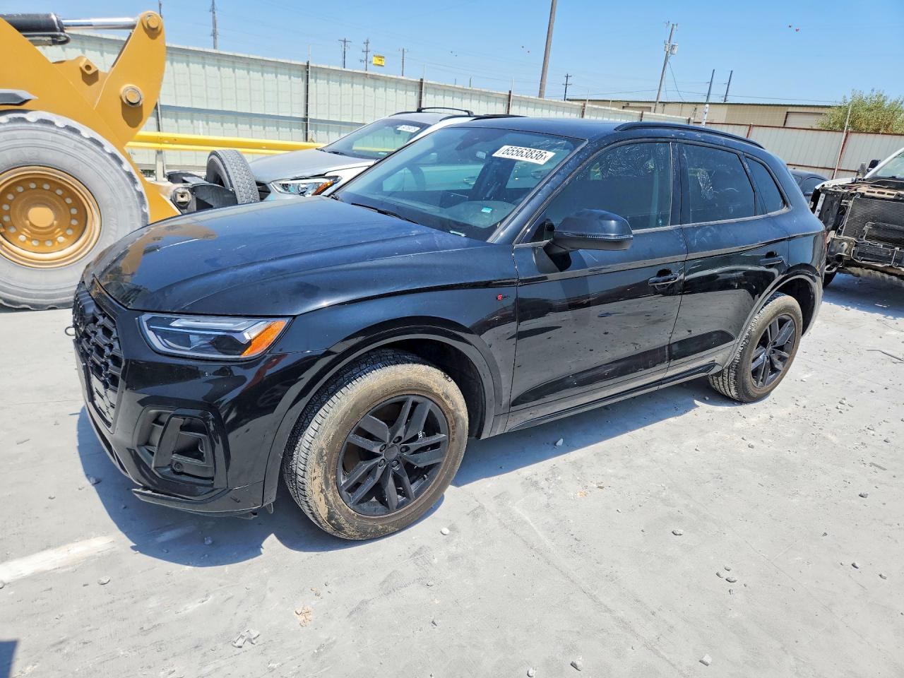 2023 AUDI Q5 S Line quattro Premium