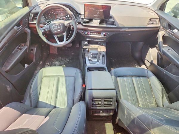 2023 AUDI Q5 S Line quattro Premium