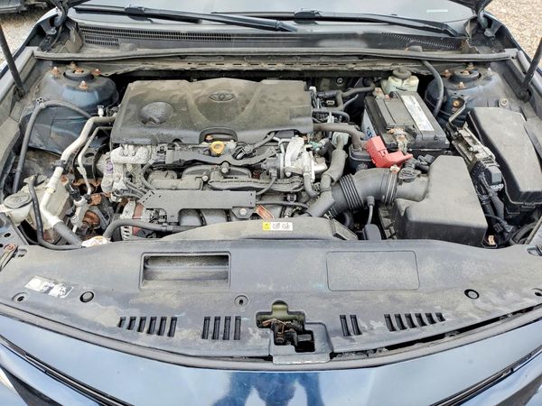 2018 TOYOTA CAMRY L/LE/SE/XLE — Engine bay