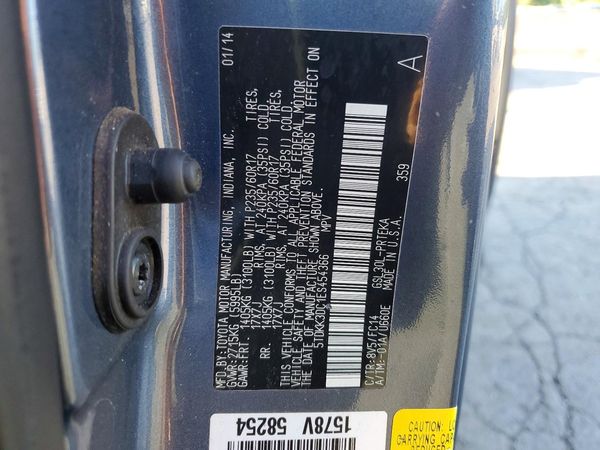 2014 TOYOTA SIENNA