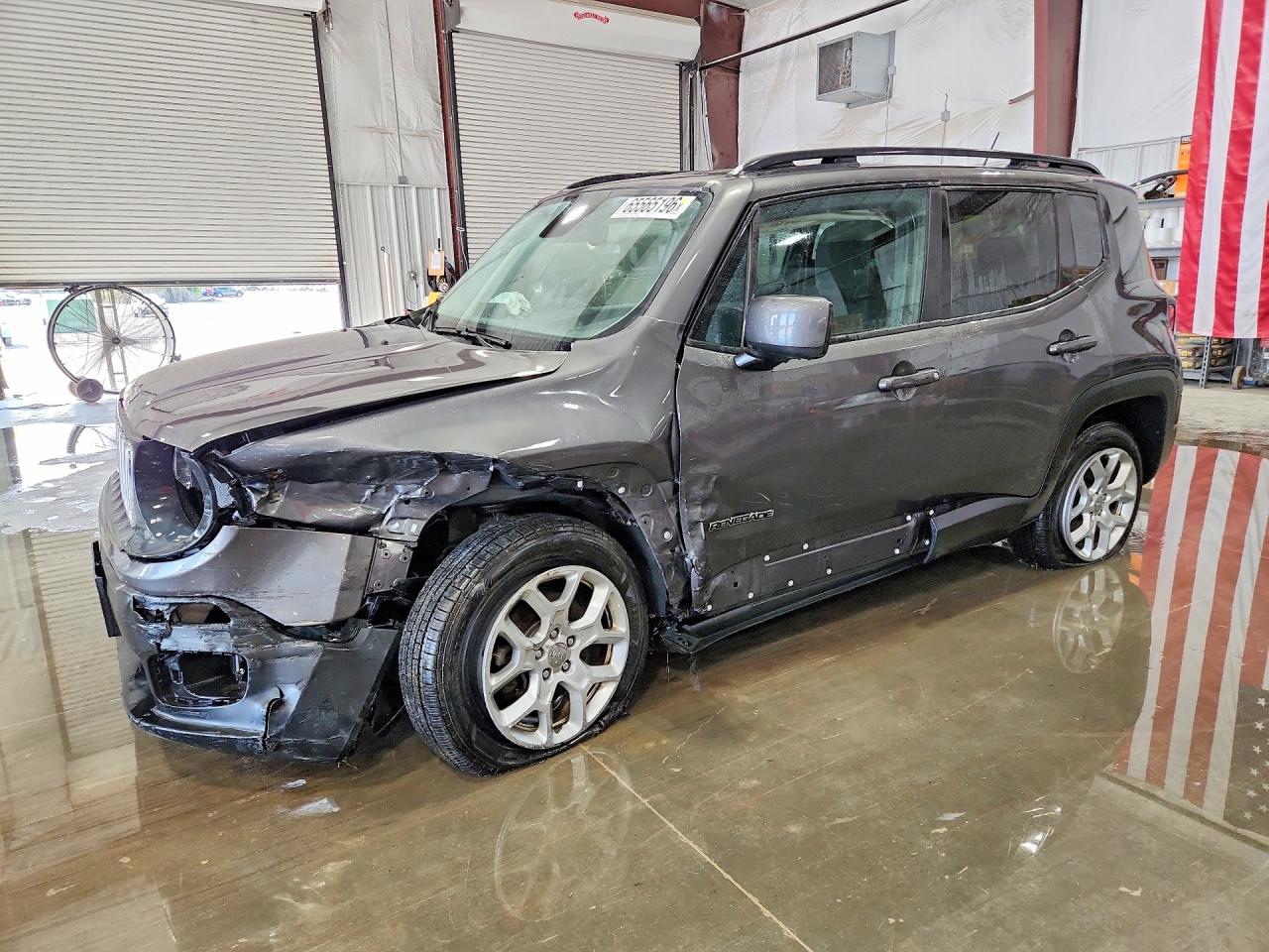 2016 JEEP RENEGADE — Front 3/4