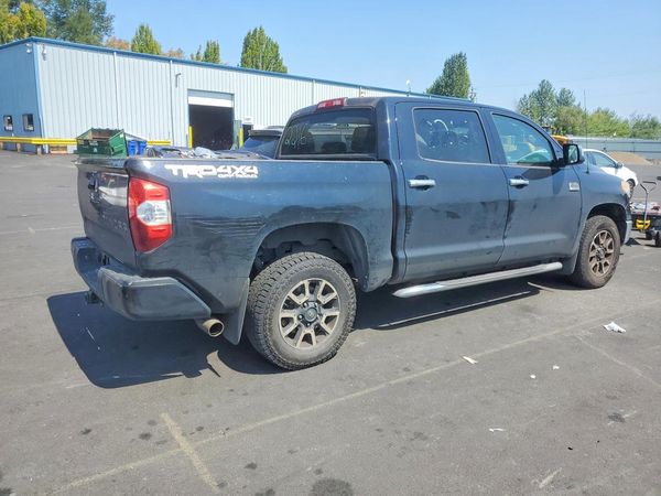 2016 TOYOTA TUNDRA
