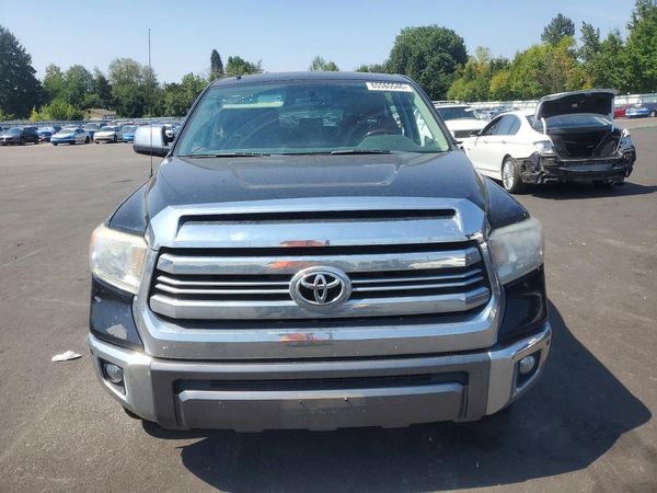 2016 TOYOTA TUNDRA