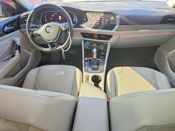 2019 VOLKSWAGEN JETTA