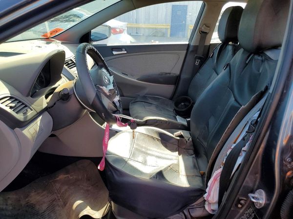 2012 HYUNDAI ACCENT