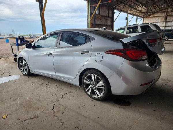 2014 HYUNDAI ELANTRA GLS(Middle)