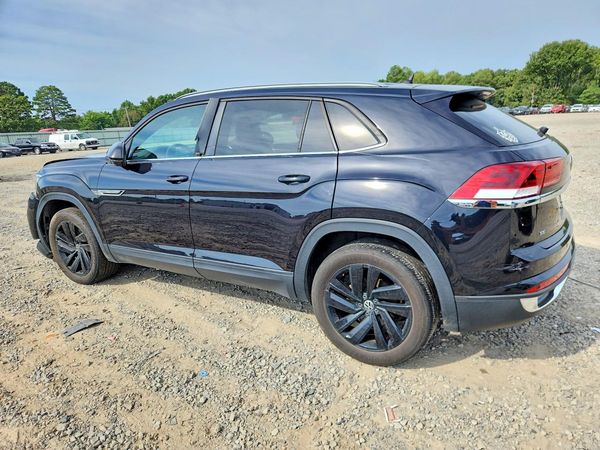 2022 VOLKSWAGEN ATLAS CROSS SPORT SE w/ Tech