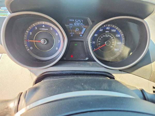 2012 HYUNDAI ELANTRA GLS(Middle grade)
