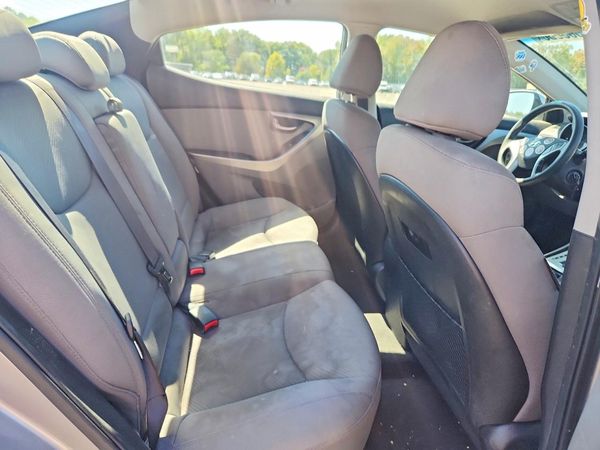2012 HYUNDAI ELANTRA GLS(Middle grade)