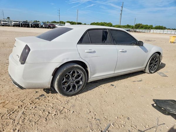 2019 CHRYSLER 300 300S