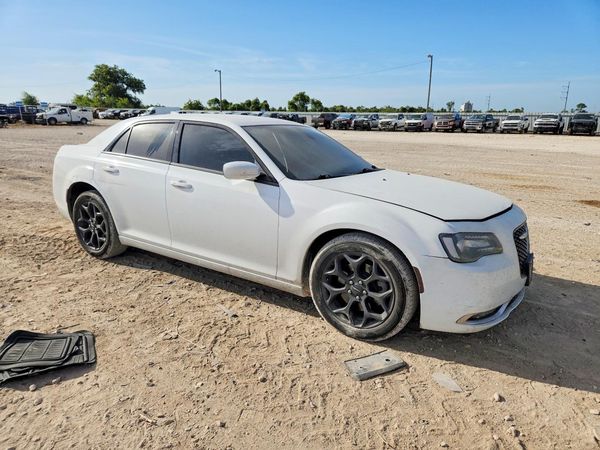 2019 CHRYSLER 300 300S