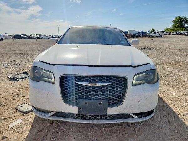 2019 CHRYSLER 300 300S
