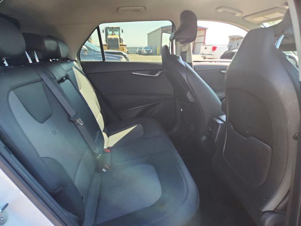 2024 KIA NIRO EX