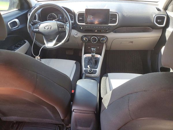 2021 HYUNDAI VENUE SEL & Denim