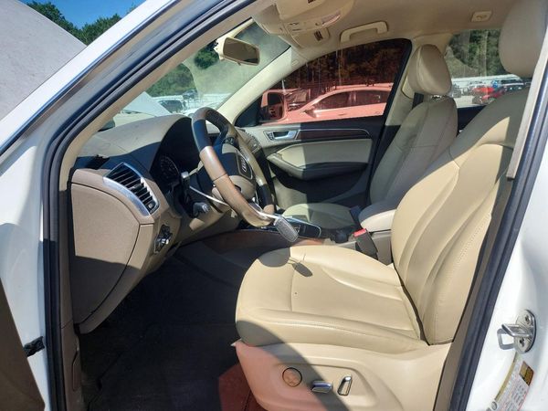 2013 AUDI Q5 Premium Hybrid