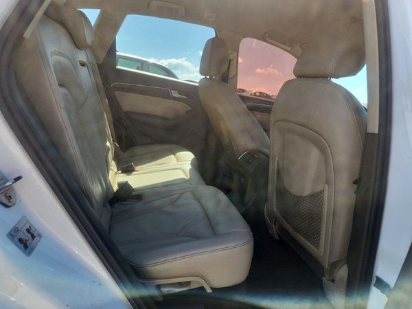 2013 AUDI Q5 Premium Hybrid
