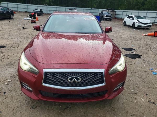 2016 INFINITI Q50