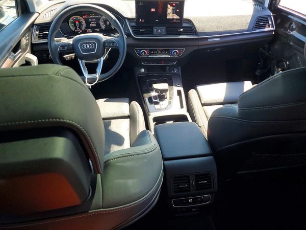 2024 AUDI Q5 E