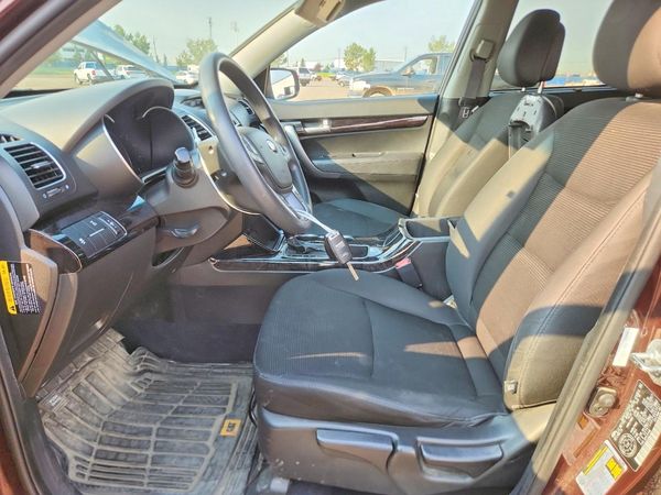 2015 KIA SORENTO GL