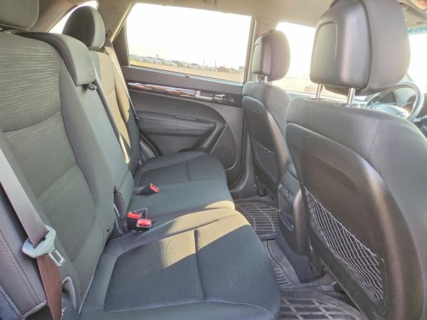 2015 KIA SORENTO GL