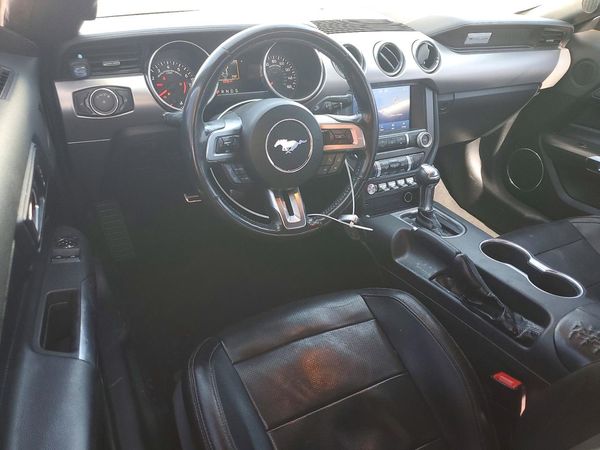 2022 FORD MUSTANG I4 Coupe