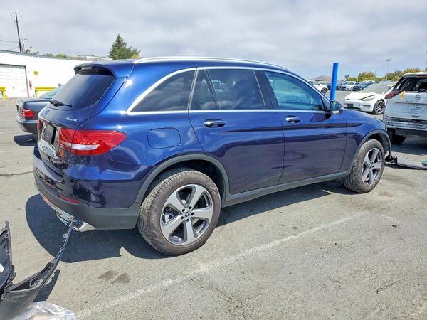 2019 MERCEDES-BENZ GLC GLC 300-4M