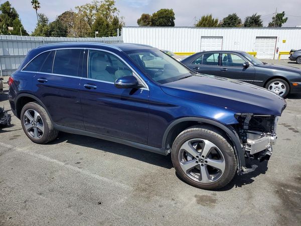 2019 MERCEDES-BENZ GLC GLC 300-4M