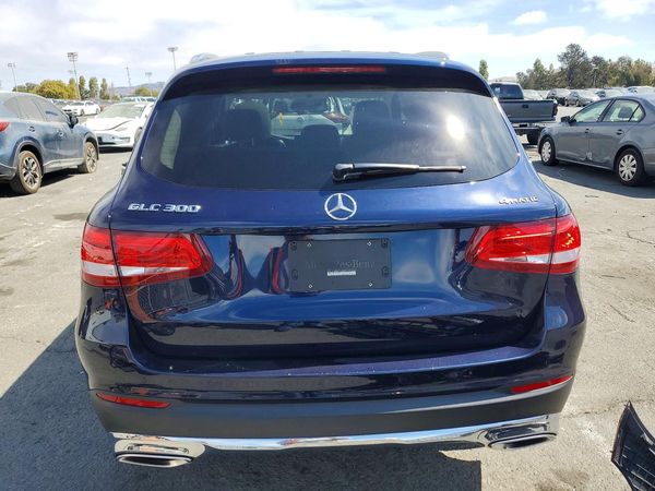 2019 MERCEDES-BENZ GLC GLC 300-4M