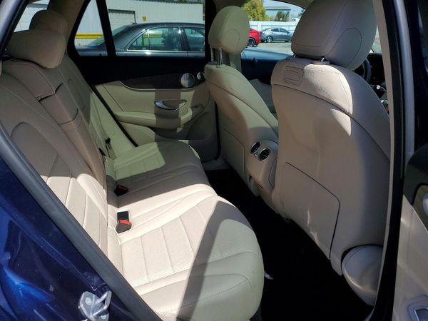 2019 MERCEDES-BENZ GLC GLC 300-4M
