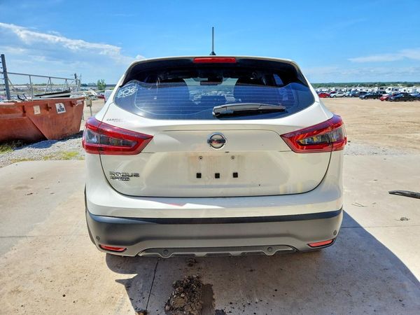 2022 NISSAN ROGUE SPORT S